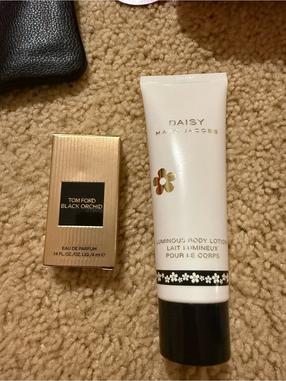 **NEW** Bundle of Beauty Products/Bags